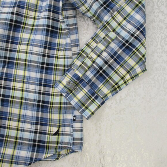 NAUTICA Long Sleeve Button Down Shirt Size Large - Picture 7 of 7